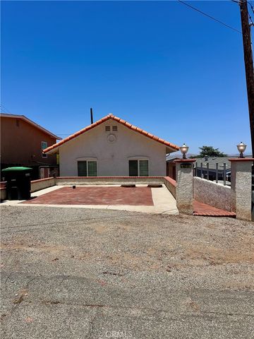 17466 Haynes, Lake Elsinore, CA 92530