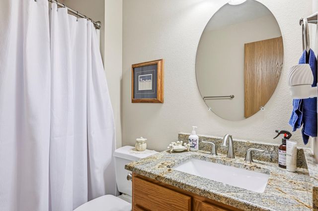 710 W Lexington Circle, Clever, MO 65631