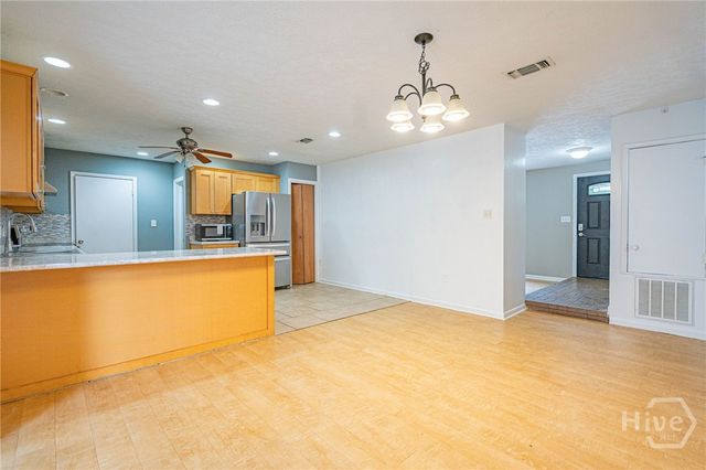 17 Oxford Court, Savannah, GA 31419