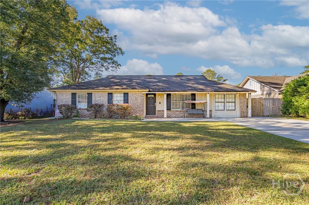 17 Oxford Court, Savannah, GA 31419