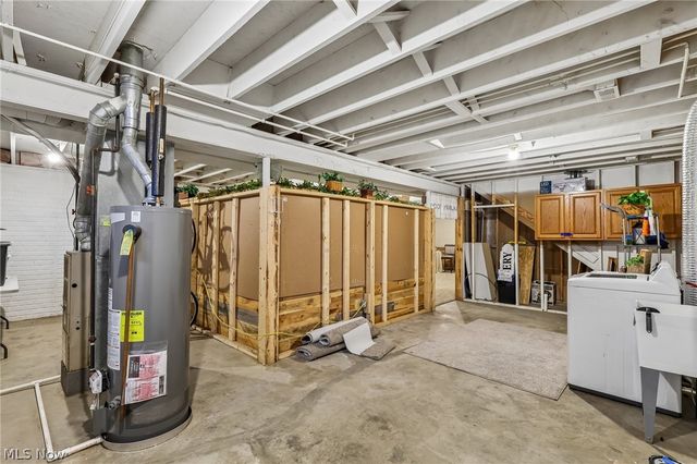 8 Oakwood Boulevard, Painesville Twp, OH 44077