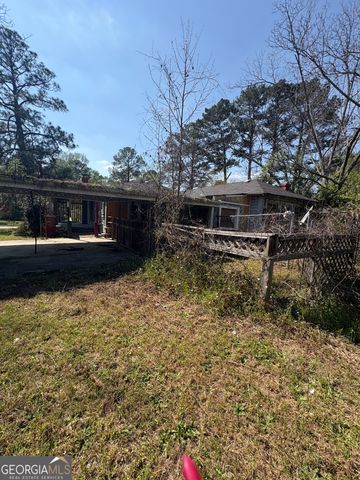 2585 New Clinton Road, Macon, GA 31211