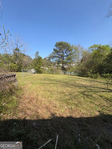 2585 New Clinton Road, Macon, GA 31211