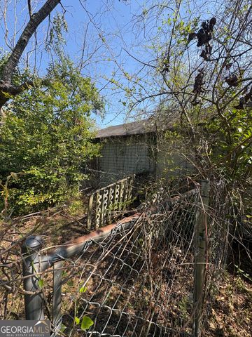 2585 New Clinton Road, Macon, GA 31211