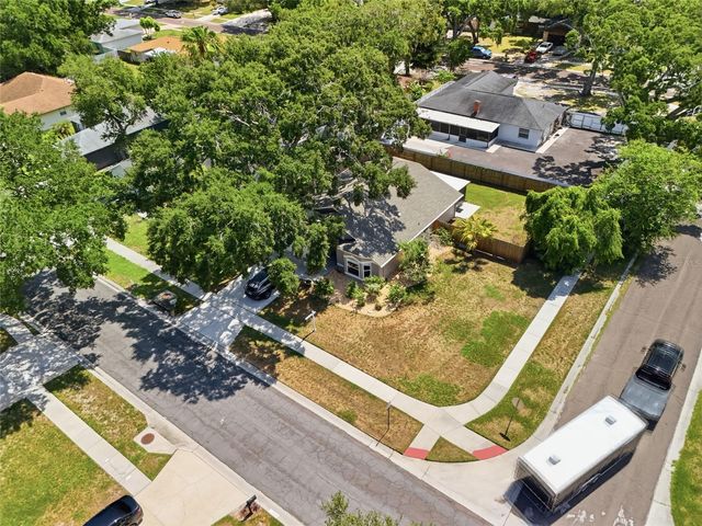 5724 ERHARDT DRIVE, Riverview, FL 33578