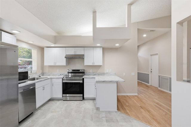 5724 ERHARDT DRIVE, Riverview, FL 33578
