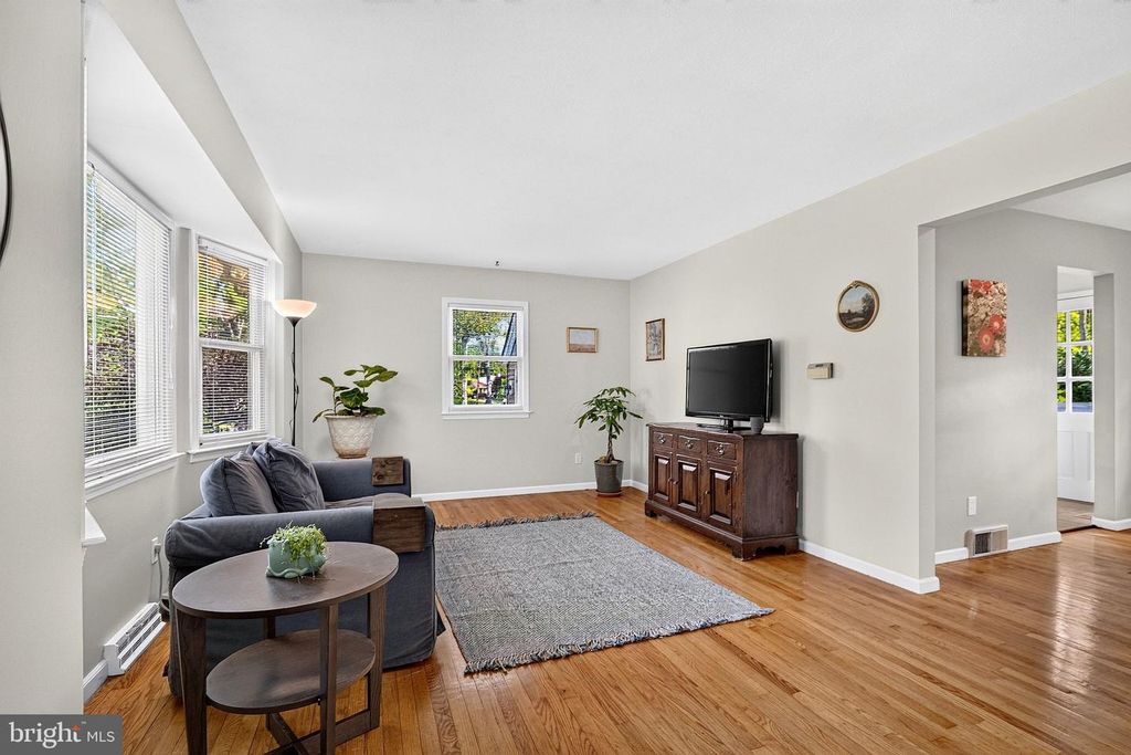 79 TAYLOR TER, HOPEWELL, NJ 08525 — photo 3