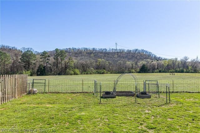 1606 Crystal Court, Fort Smith, AR 72916