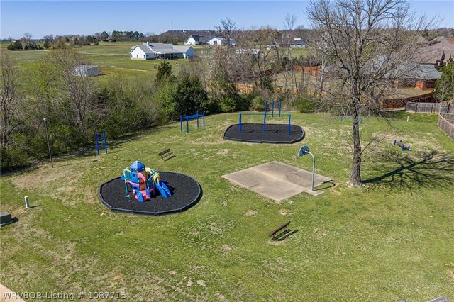 1606 Crystal Court, Fort Smith, AR 72916