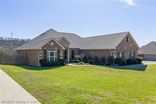 1606 Crystal Court, Fort Smith, AR 72916