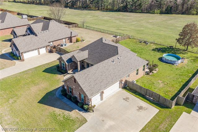 1606 Crystal Court, Fort Smith, AR 72916