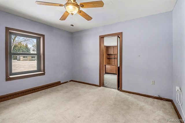 1660 Giddings Road, Pontiac, MI 48340