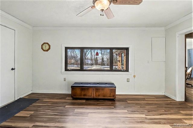 1660 Giddings Road, Pontiac, MI 48340