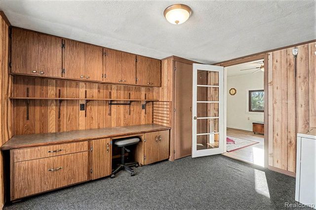 1660 Giddings Road, Pontiac, MI 48340