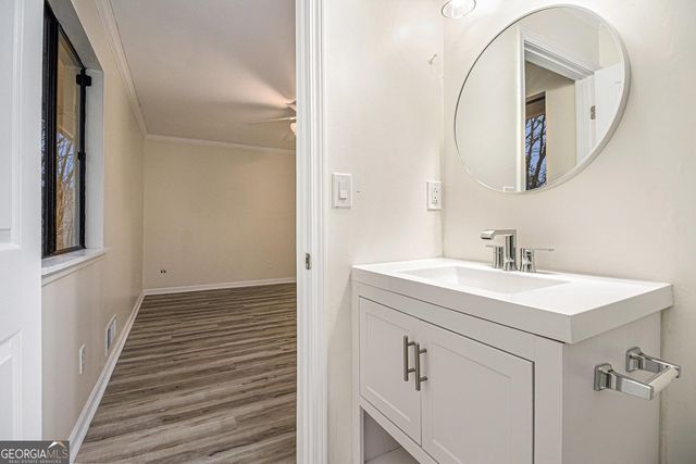 8443 Park Ridge Lane, Riverdale, GA 30274