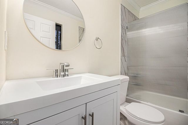 8443 Park Ridge Lane, Riverdale, GA 30274