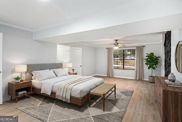 8443 Park Ridge Lane, Riverdale, GA 30274