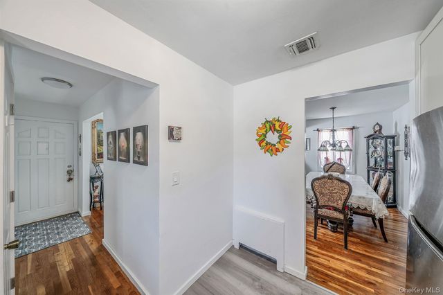 221 Amsterdam Avenue, West Babylon, NY 11704