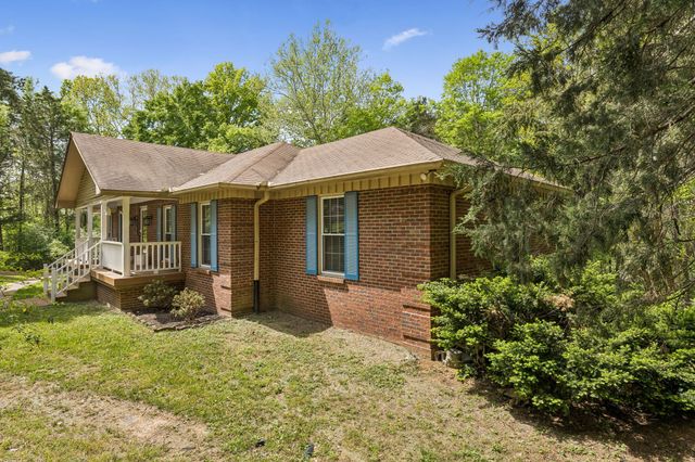 1912 Graceland Dr, Goodlettsville, TN 37072