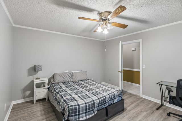 1912 Graceland Dr, Goodlettsville, TN 37072