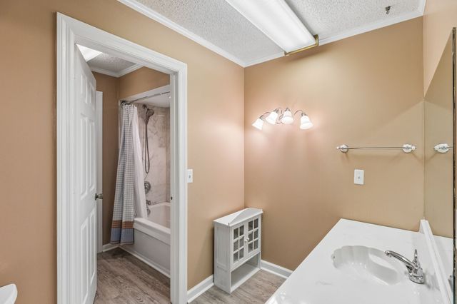 1912 Graceland Dr, Goodlettsville, TN 37072