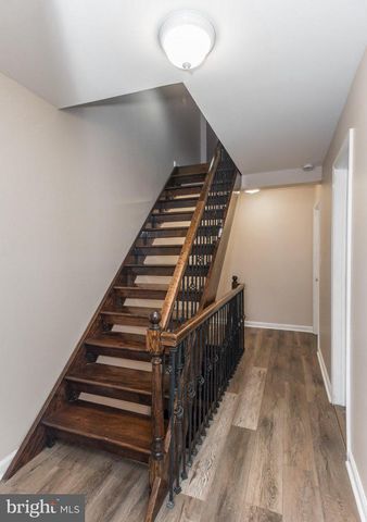 2736 ASH ST, Philadelphia, PA 19137