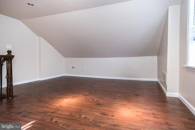 2736 ASH ST, Philadelphia, PA 19137