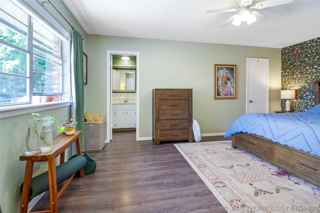 6114 S 69th East Place, Tulsa, OK 74133