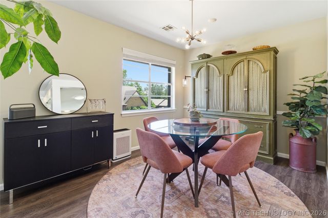 6114 S 69th East Place, Tulsa, OK 74133