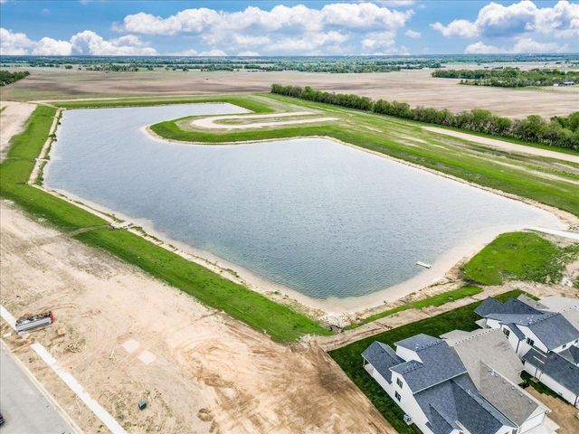 5558 Wandering Way, Maize, KS 67101