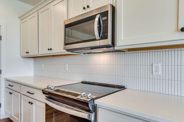 5558 Wandering Way, Maize, KS 67101