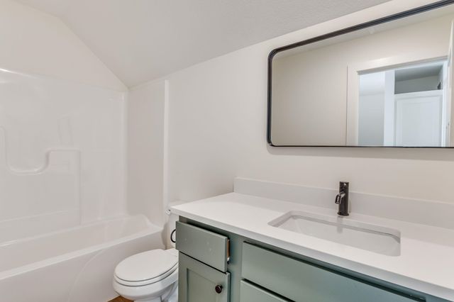 5558 Wandering Way, Maize, KS 67101