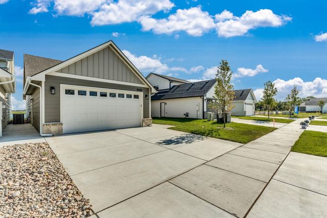 5558 Wandering Way, Maize, KS 67101
