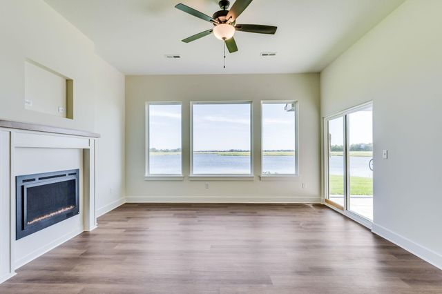 5558 Wandering Way, Maize, KS 67101