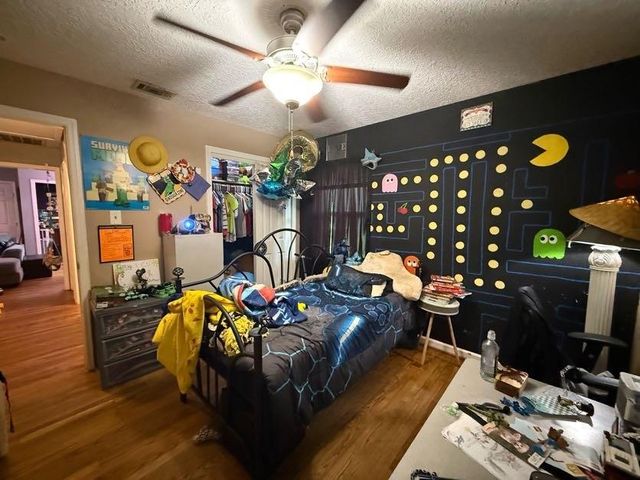 3013 Cedarcrest Drive, Pasadena, TX 77503