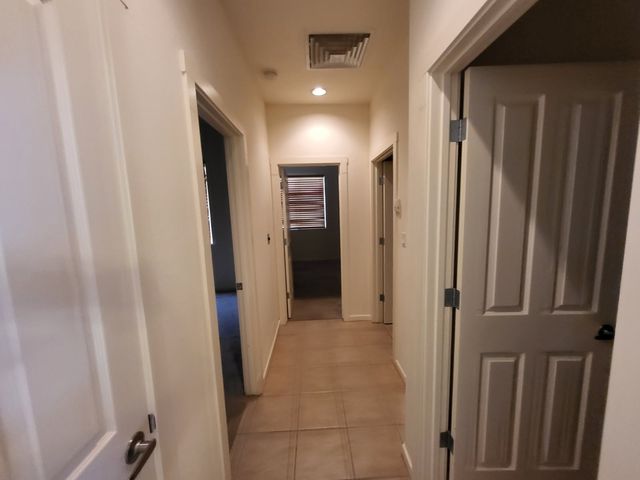 8 BAJADA PL, Santa Fe, NM 87508