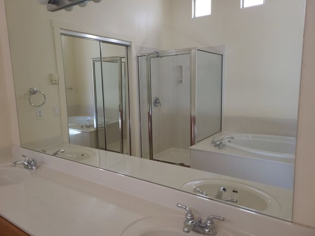 8 BAJADA PL, Santa Fe, NM 87508