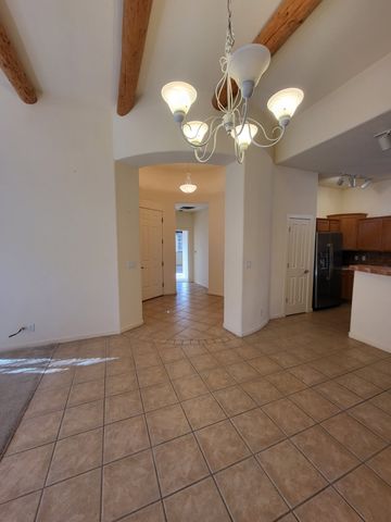 8 BAJADA PL, Santa Fe, NM 87508