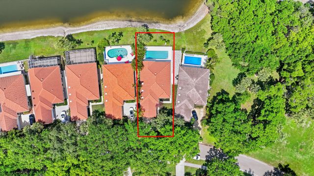 283 Kelsey Park Circle, Palm Beach Gardens, FL 33410