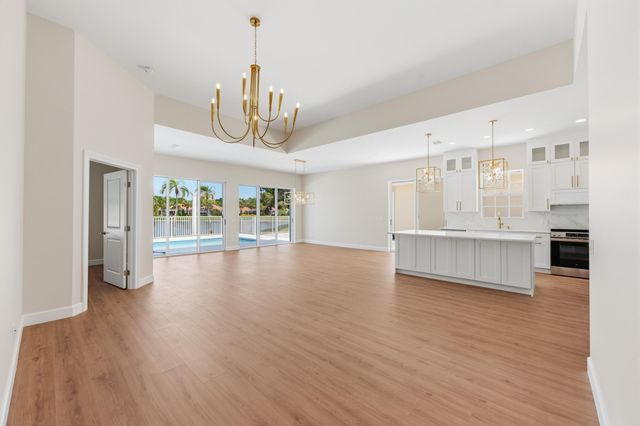 283 Kelsey Park Circle, Palm Beach Gardens, FL 33410