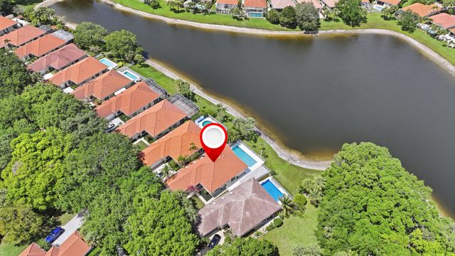 283 Kelsey Park Circle, Palm Beach Gardens, FL 33410