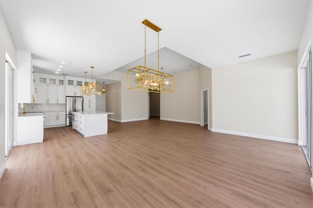 283 Kelsey Park Circle, Palm Beach Gardens, FL 33410