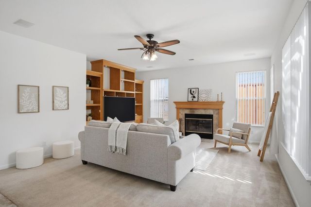 4230 Eveningside Ln, Tracy, CA 95377