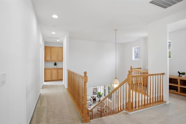 4230 Eveningside Ln, Tracy, CA 95377