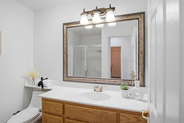 4230 Eveningside Ln, Tracy, CA 95377