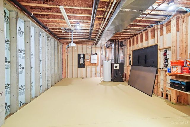 5576 Winding Cape Way, Deerfield Twp., OH 45040