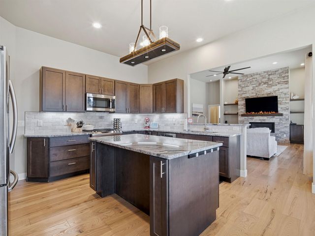 2185 Mescalero Avenue, Grand Junction, CO 81507