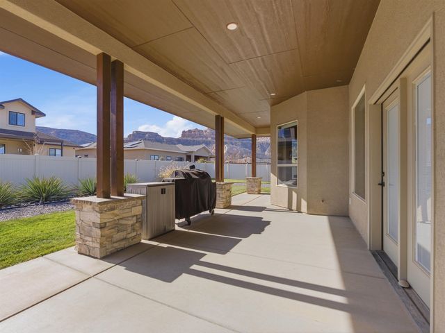 2185 Mescalero Avenue, Grand Junction, CO 81507