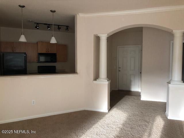 8290 GATE Parkway W, 1415, Jacksonville, FL 32216