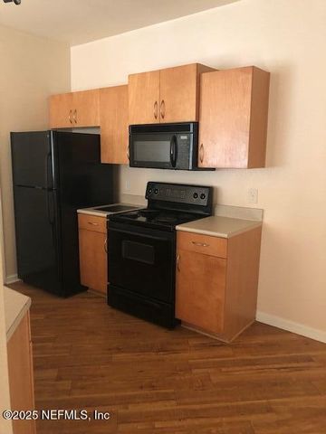 8290 GATE Parkway W, 1415, Jacksonville, FL 32216